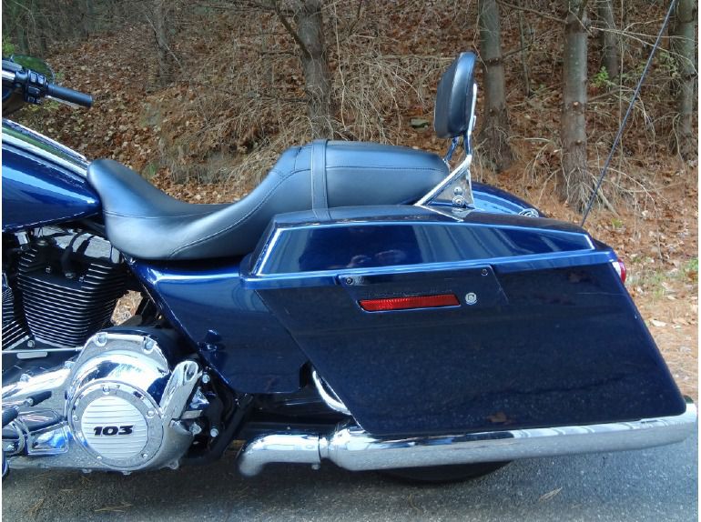 2010 Harley-Davidson Dyna Wide Glide , $12,495, image 7