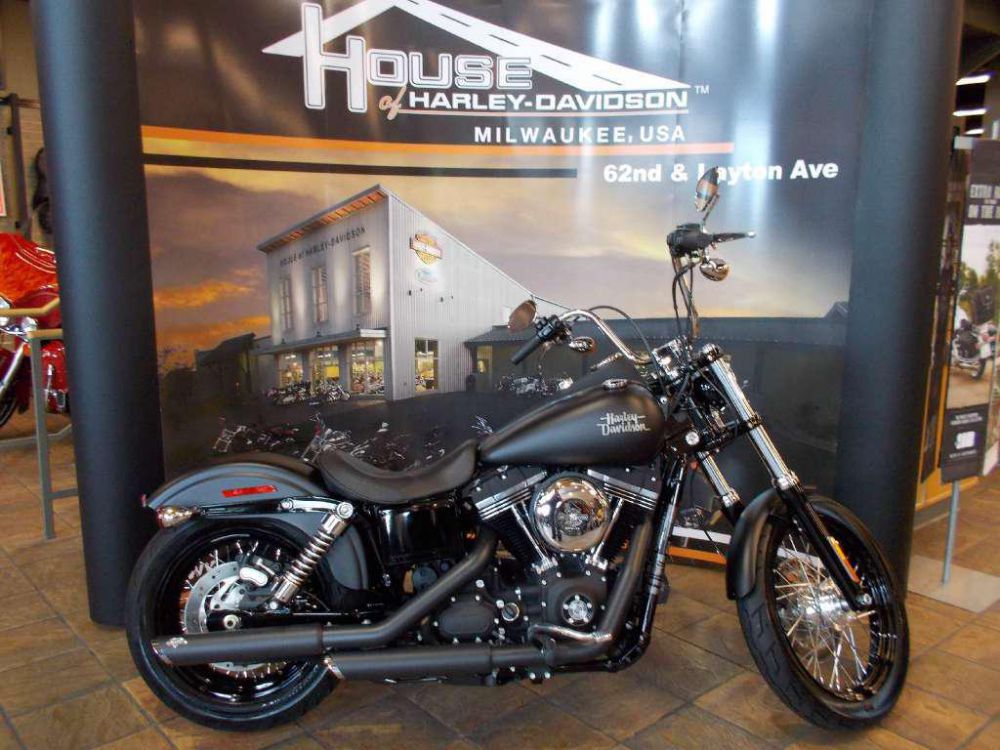 2013 Harley-Davidson FXDB Dyna Street Bob Cruiser 