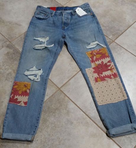 Levis 501 CT Ripped and Repaired Desperado Patched Boyfriend Jeans, 25 x 32  NEW, US $46.99, image 1