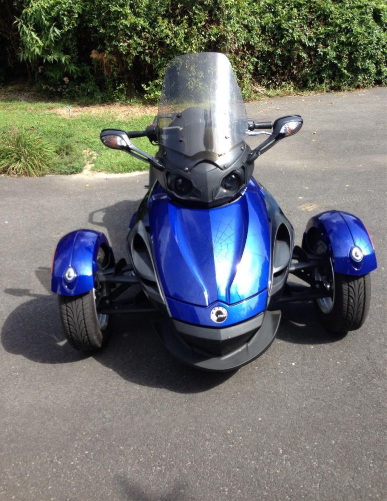 2010 Can-Am Spyder RS SM5 Sport Touring 