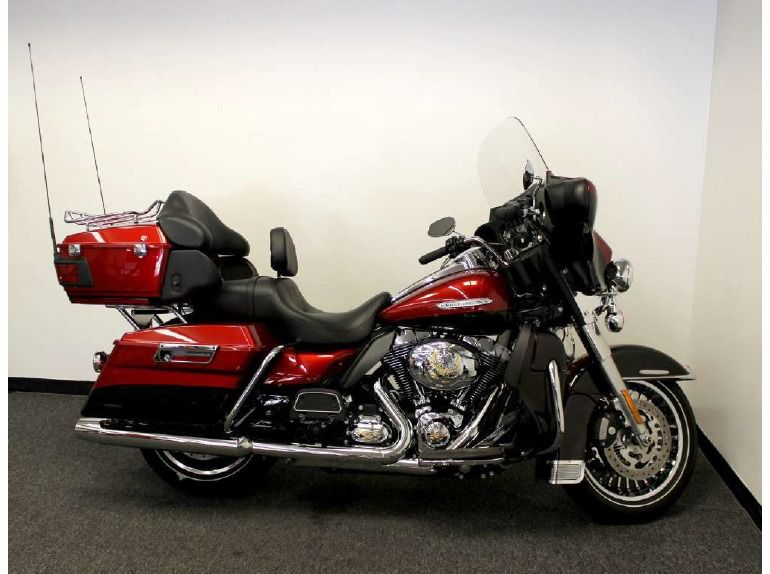 2012 Harley-Davidson FLHTK Electra Glide Ultra Limited 