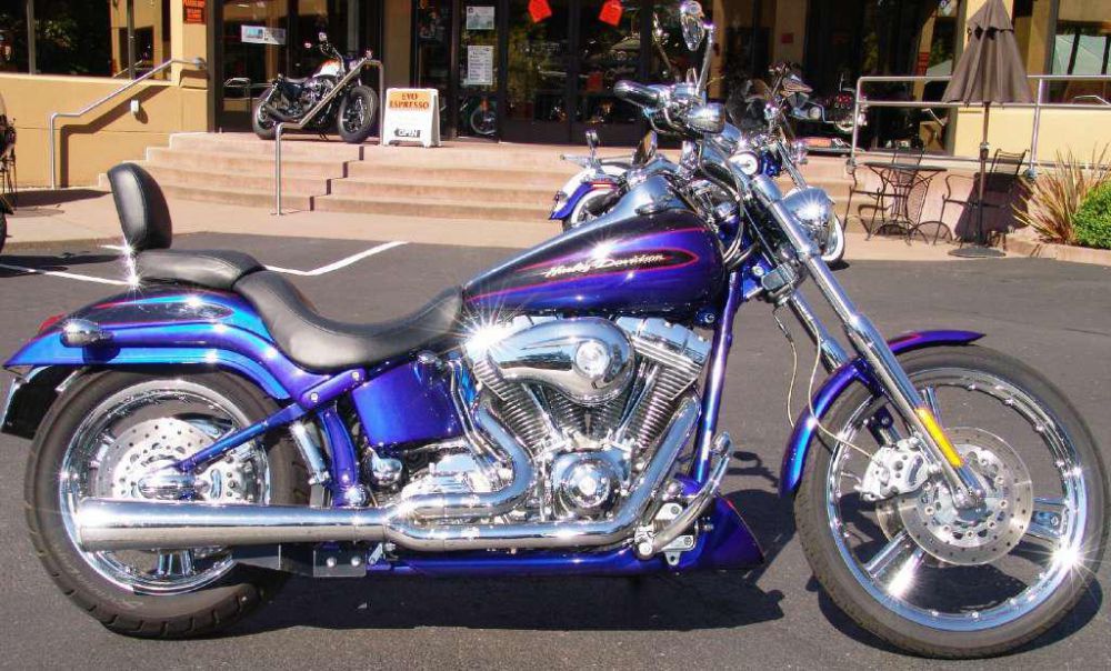 2004 Harley-Davidson FXSTDSE² Screamin Eagle Softail Touring 