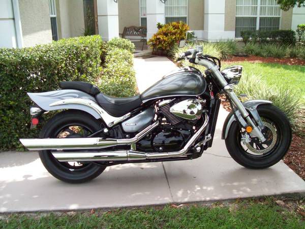 2007 Suzuki M50 absolutly like new super low miles