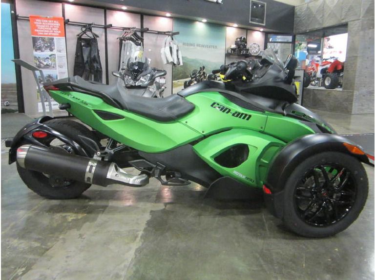 2014 Yamaha Bolt R-Spec