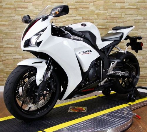 2014 Honda CBR, US $10,800.00, image 7