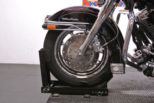 2005 Harley-Davidson Touring 2005 FLHTCUI - Ultra Classic Electra Glide 103
