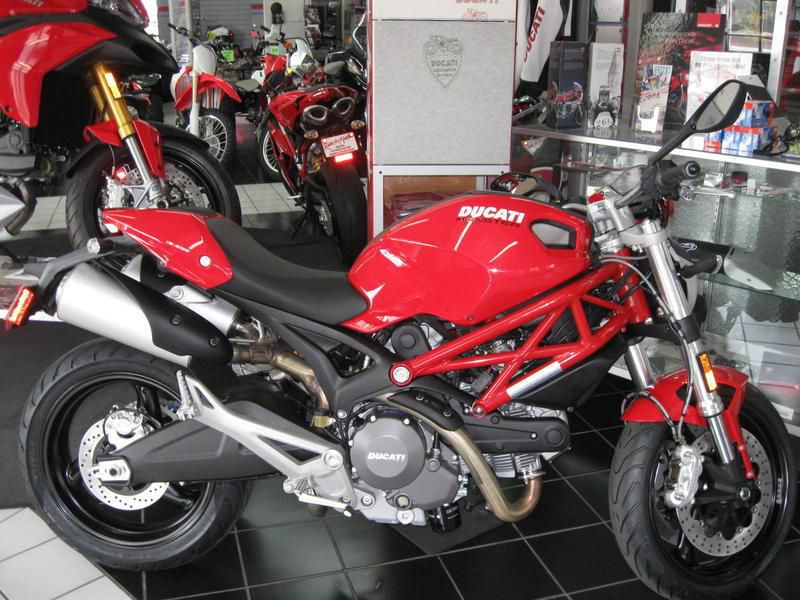 2013 Ducati Monster Standard 