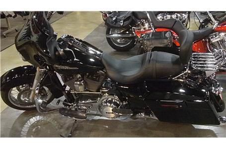 2012 Harley-Davidson STREET GLIDE Cruiser 