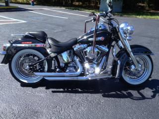 2006 harley-davidson softail deluxe cruiser 