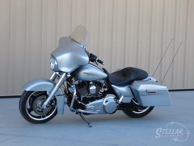 2010 harley davidson flhx street glide cruise abs cb 3,540 miles