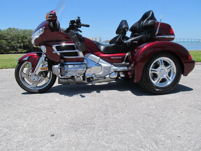 2005 honda gold wing 1800 trike 