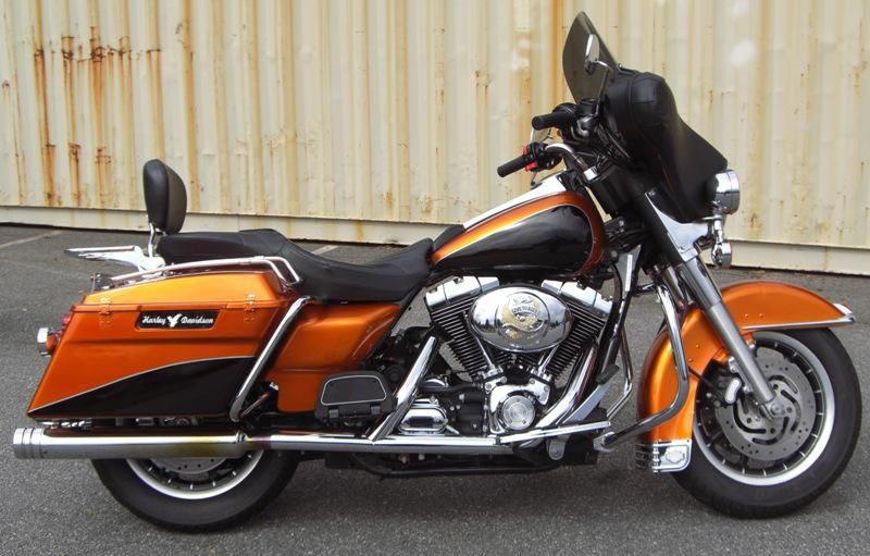 2004 Harley-Davidson FLHT - Electra Glide Standard Touring 