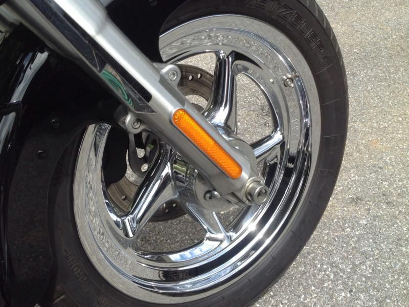 Harley-davidson fatboy low 103, mirror wheels