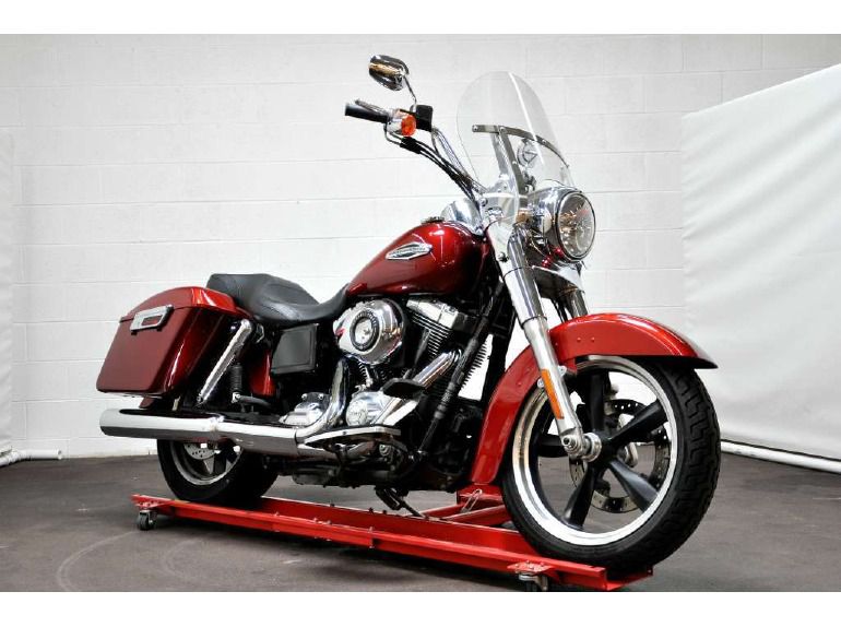 2012 Harley-Davidson FLD Dyna Switchback , $16,800, image 2
