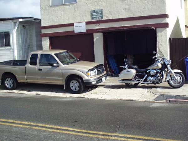 2002 kawasaki ( nomad ) 1500cc fi under 16,000 miles w/extras ------