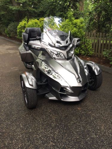 Can-Am R-Series