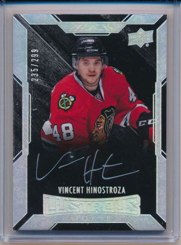 2015-16 UD Black Vincent Hinostroza Lustrous Rookies Autograph #235/299 Auto RC