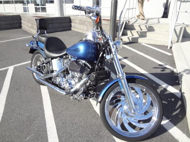 Softtail standard many upgrades clean garage kept excellent condition