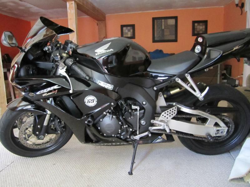 2006 Black Honda CBR 1000rr, US $5,900.00, image 3