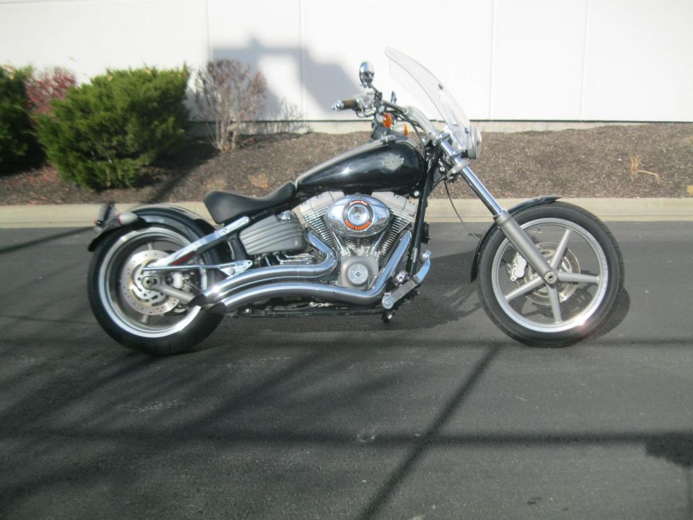 2008 harley-davidson softail rocker fxwc  sportbike 