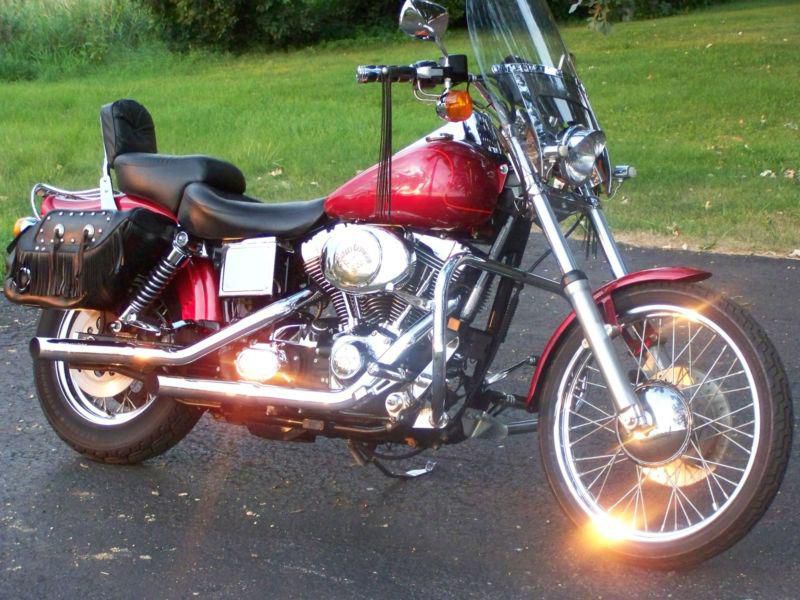 Harley davidson dyna wide glide low miles lots of chrome & extras