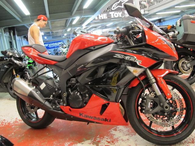 2012 Kawasaki ZX-6R Sportbike 