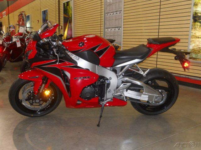 2011 honda cbr 1000rr