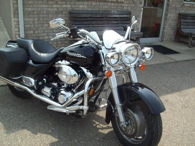 Used 2005 Harley-Davidson FLHRS for sale.