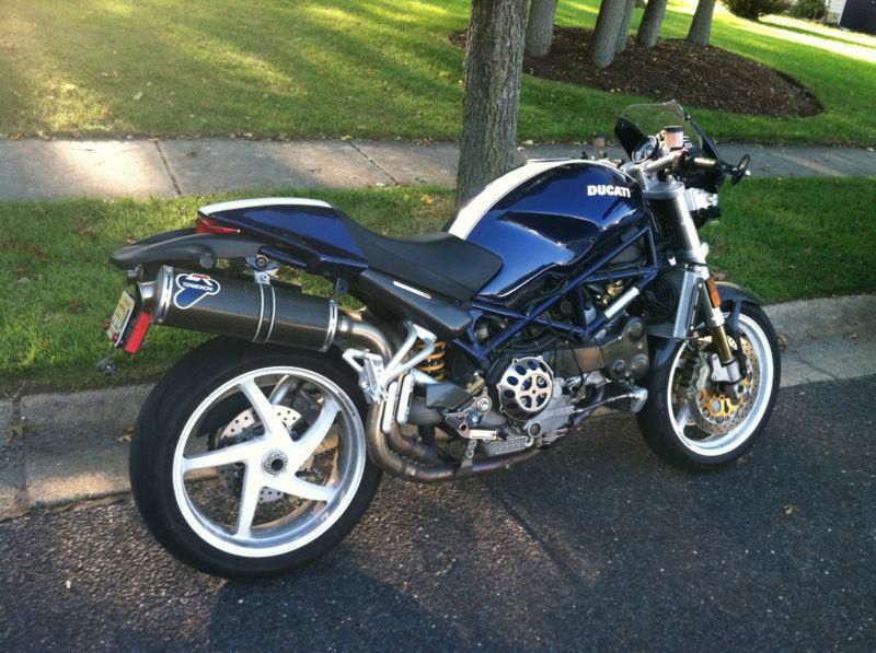 2005 ducati monster s4r naked sport bike