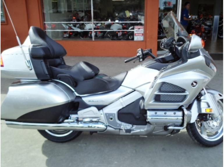 2013 honda gold wing abs in stock  sport touring 