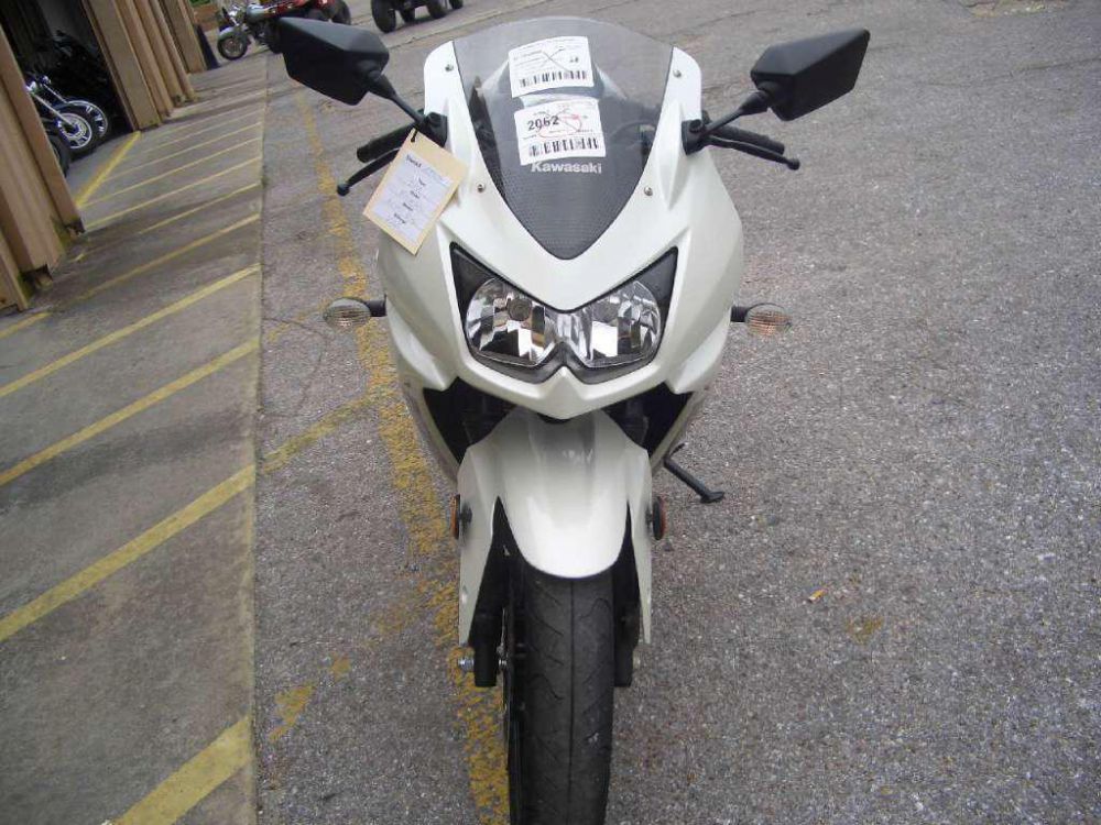 2011 Kawasaki Ninja 250R Sportbike , US $4,288.00, image 3