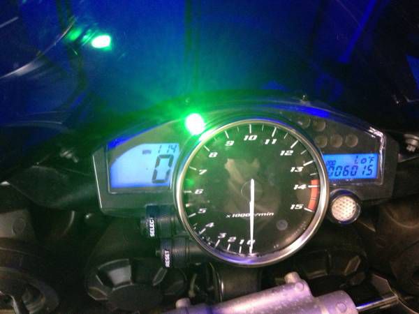 2006 Yamaha R1 Raven edition low miles clean