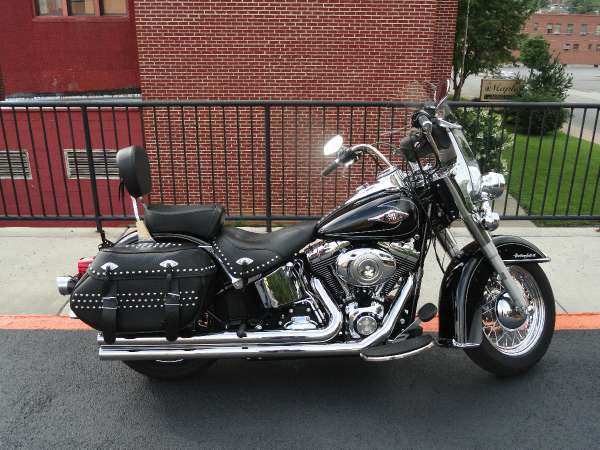 2011 harley-davidson flstc heritage softail classic