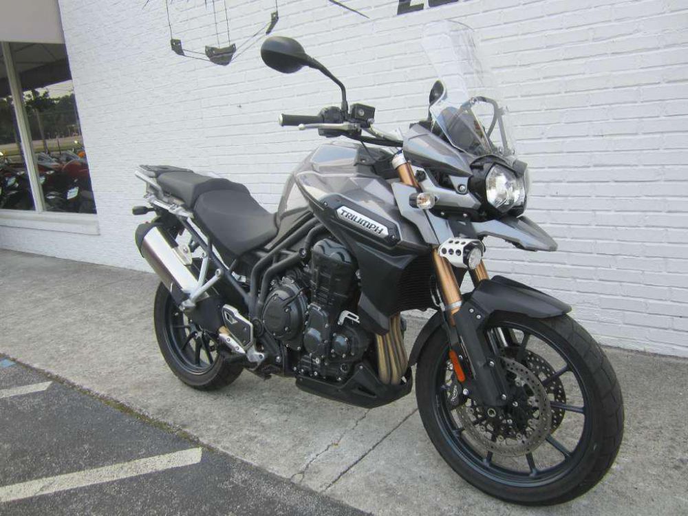 2013 triumph tiger explorer - graphite  dual sport 