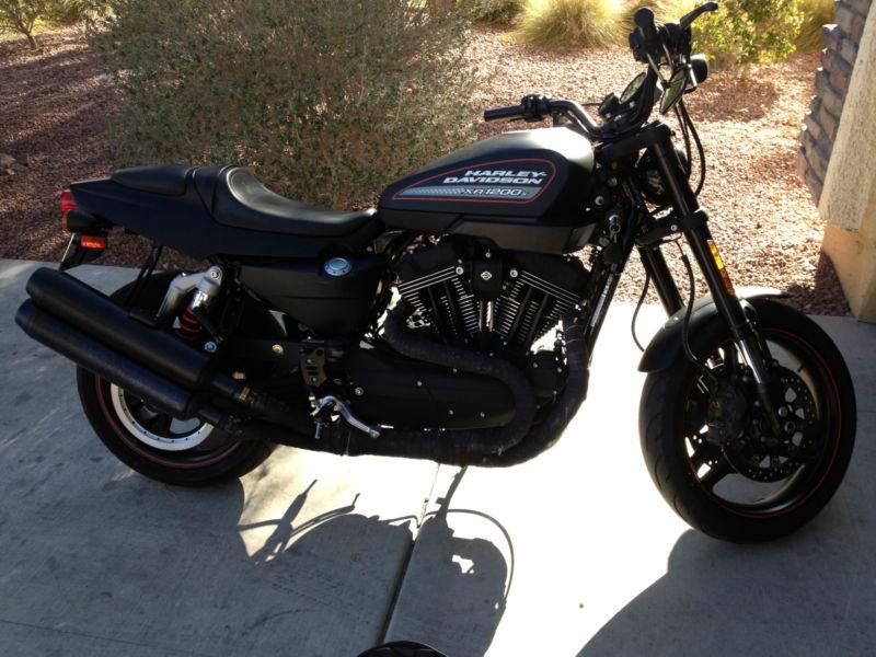 HARLEY DAVIDSON XR1200X