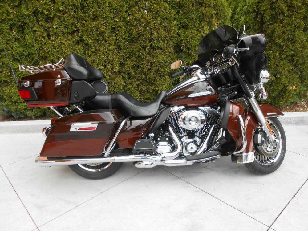 2011 Harley-Davidson FLHTK Electra Glide Ultra Limited Touring 