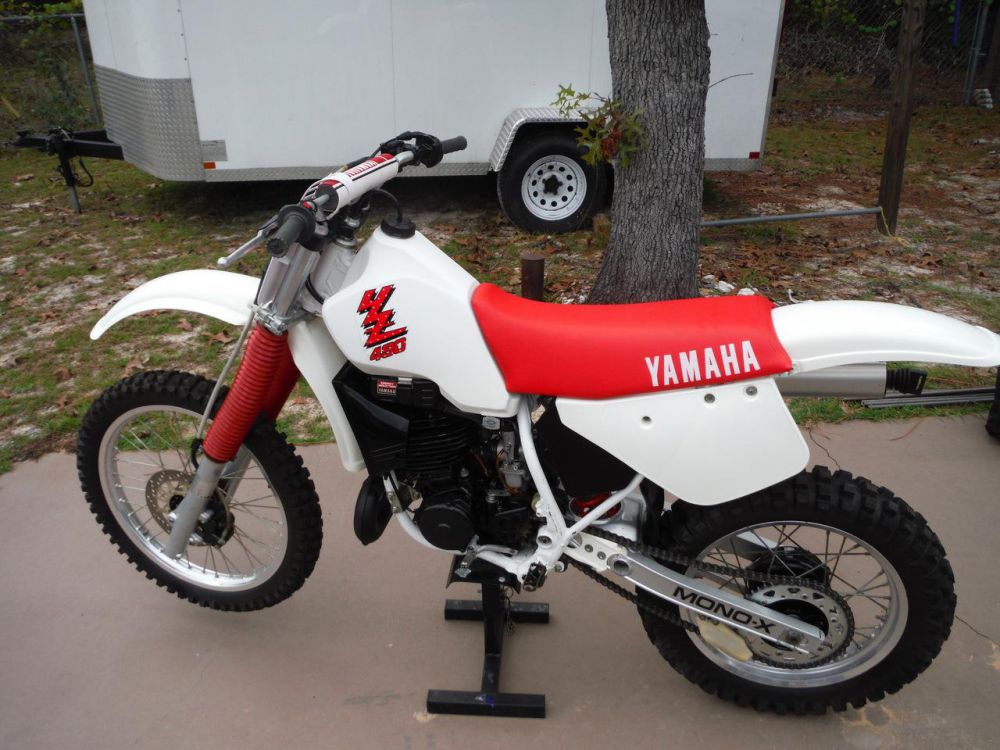 1989 yamaha yz490  dirt bike 