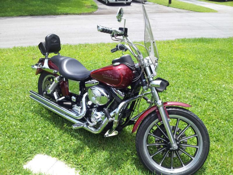 Harley Davidson Dyna Low Rider 2003 lots of Chrome