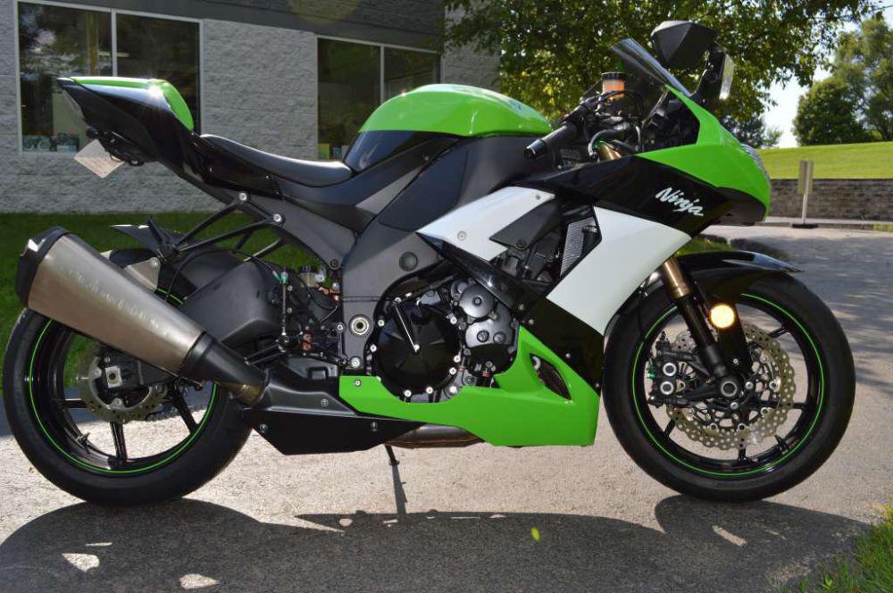 2009 kawasaki ninja zx-10r  sportbike 