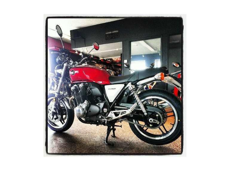 2013 Honda CB1100 Sportbike 