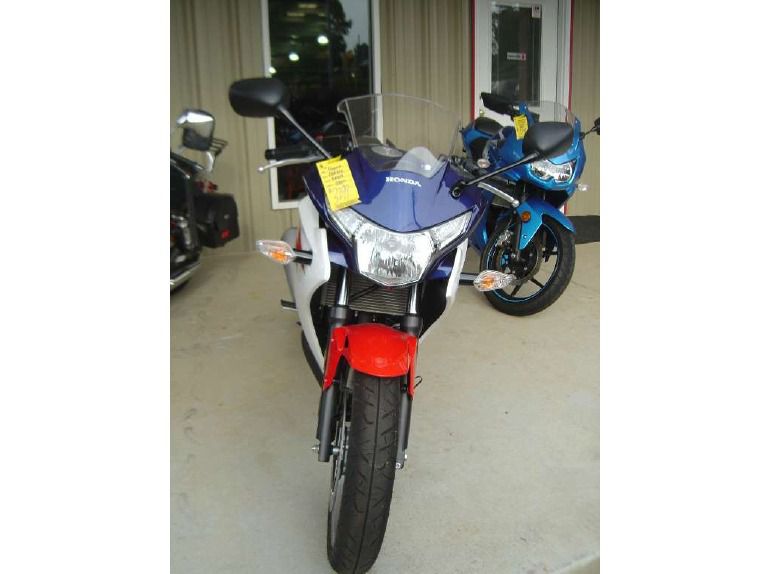 2012 Honda CBR250R , $2,999, image 3