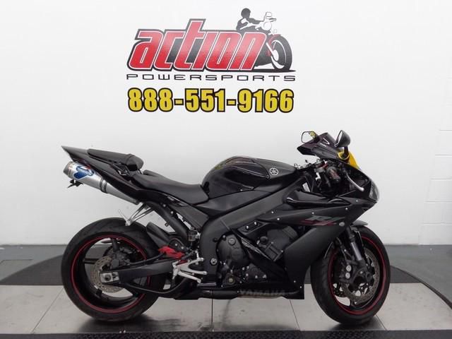 2006 Yamaha R1 Sportbike 