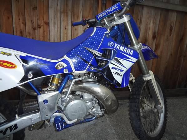 Yamaha YZ 250 - Green Sticker, US $355.00, image 2