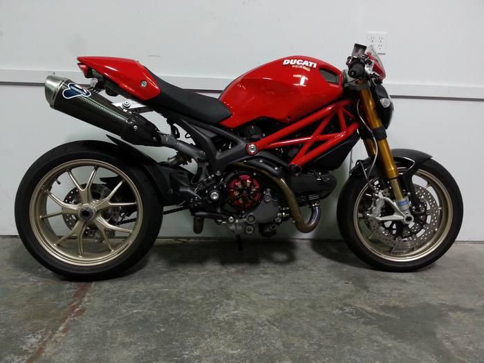 2009 Ducati M1100 Monster 