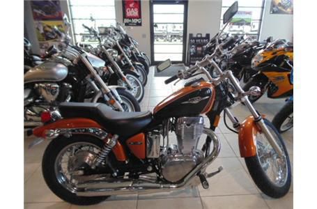 2013 Suzuki LS650L3 Boulevard S40 Cruiser 