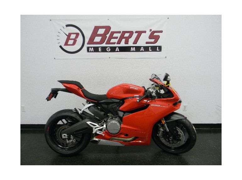 2014 ducati 899panabs 