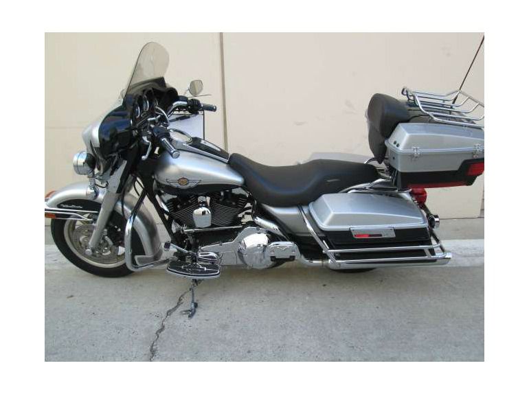 2003 Harley-Davidson FLHTCUI Ultra Classic Electra Glide 