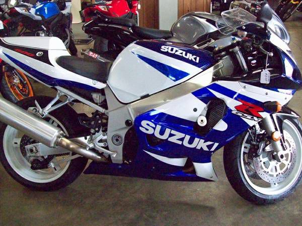 02 Suzuki GSX-R600K2 Nice