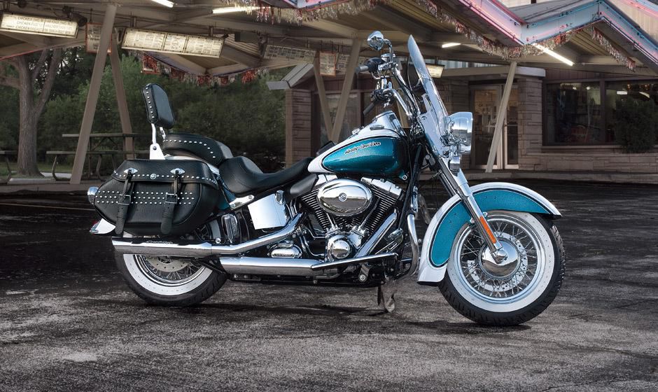 2013 Harley-Davidson Softail Heritage Softail Classic Cruiser 