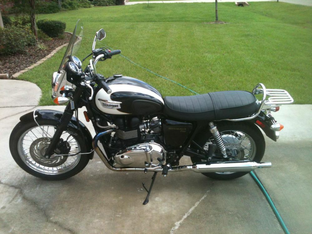 2010 triumph bonneville t100 classic / vintage 